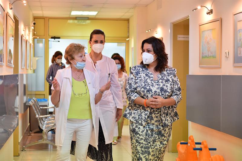 The Minister of Health Prof. Asena Serbezova Visited UMHAT “St. Marina” and MU – Varna